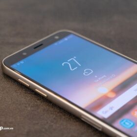 Cận cảnh điện thoại Samsung Galaxy j6