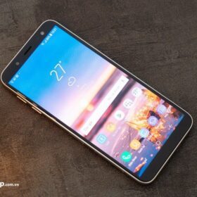 Cận cảnh điện thoại Samsung Galaxy j6