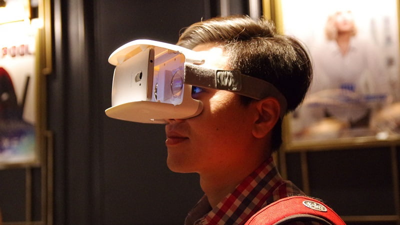 Kính thực tế ảo Lenovo ANT VR