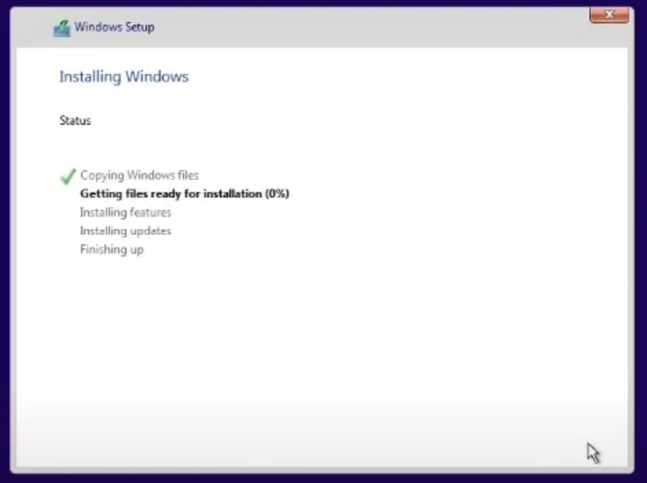 Windows 11 đang hoàn thành cài đặt
